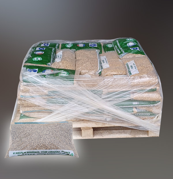 Palette de sacs de pellets pour litière animale – Granulés bois naturels en sacs de 4 kg